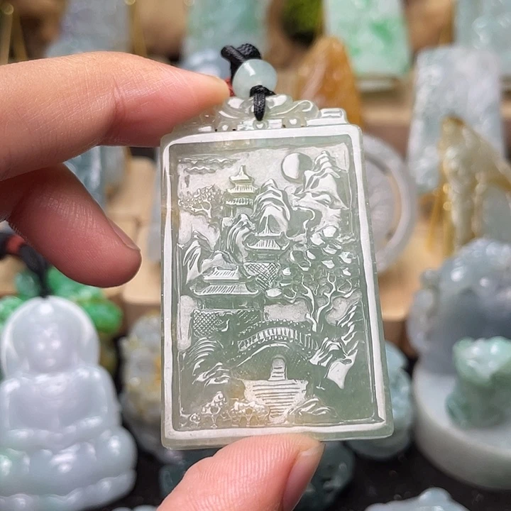 感***独翡翠未镶嵌颈饰天然缅甸翡翠A货