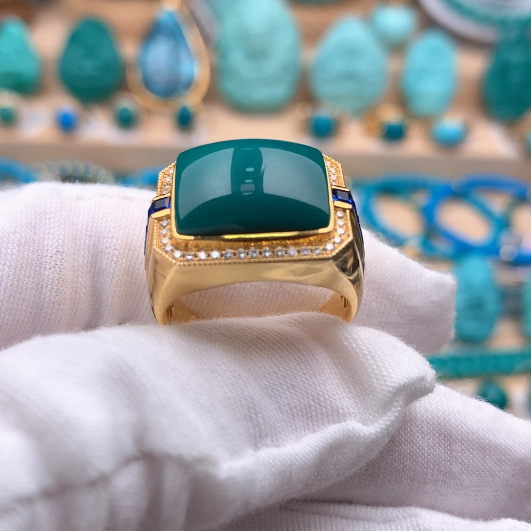 18K金镶嵌绿松石珠宝奇石