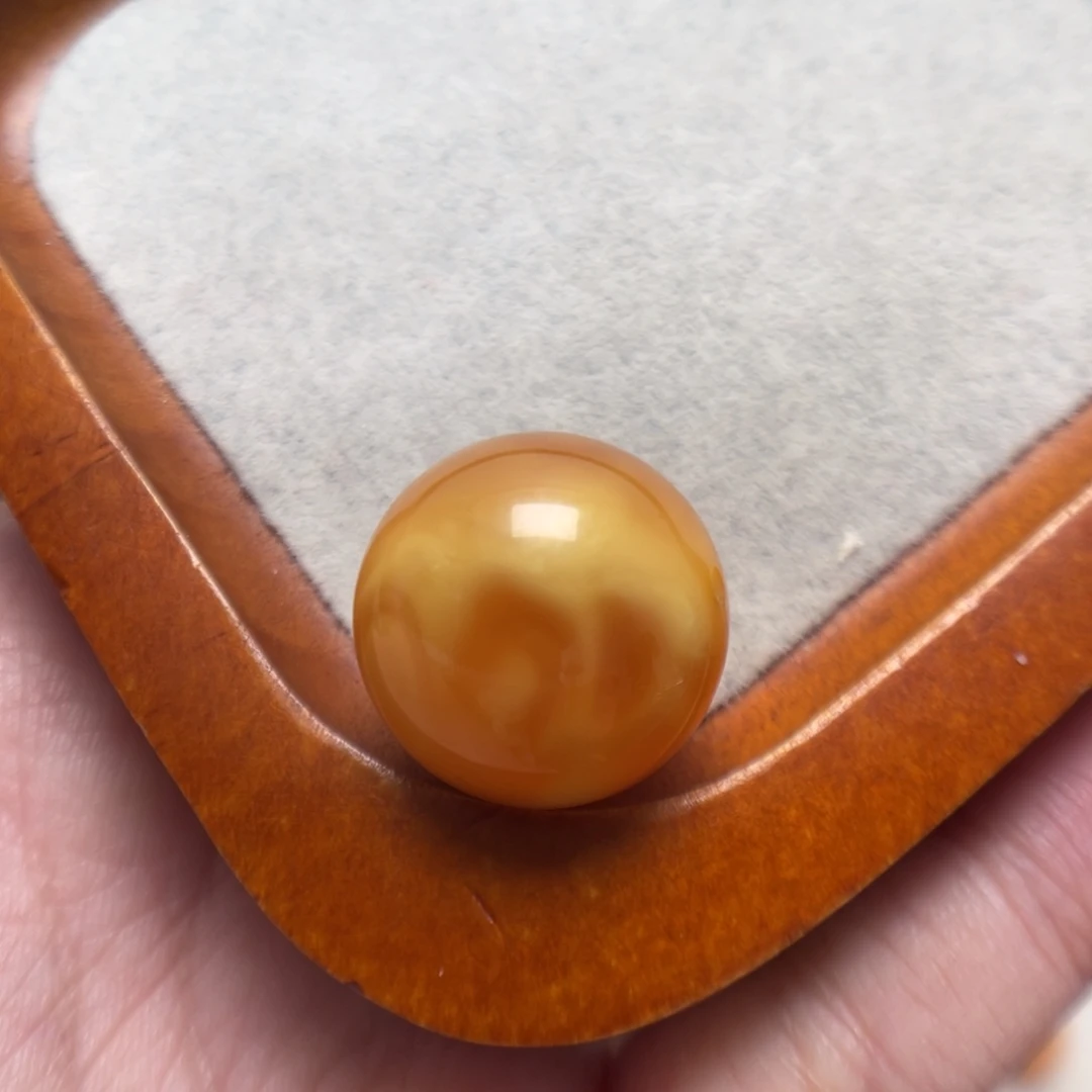 一***求蜜蜡未镶嵌裸石蜜蜡