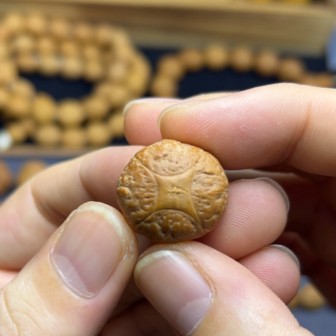 凤眼菩提手串21.7麒麟眼厚度16.5