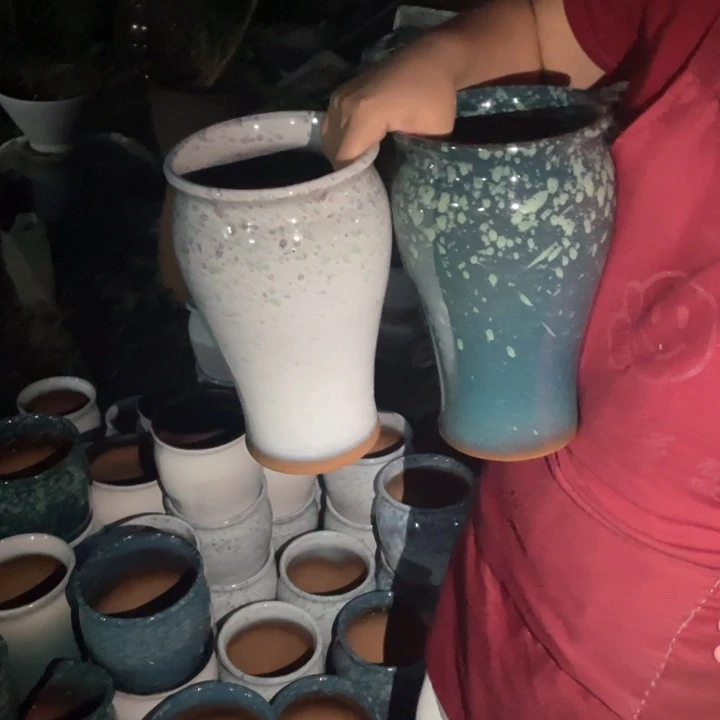 花盆紫砂口15高26瑕疵瑕疵