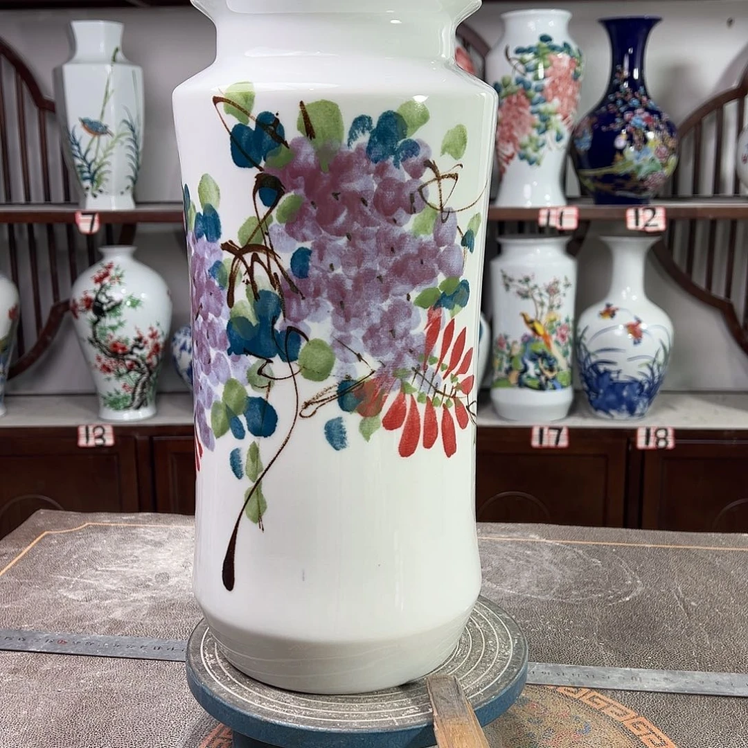 陶摆件景德镇陶瓷书紫藤