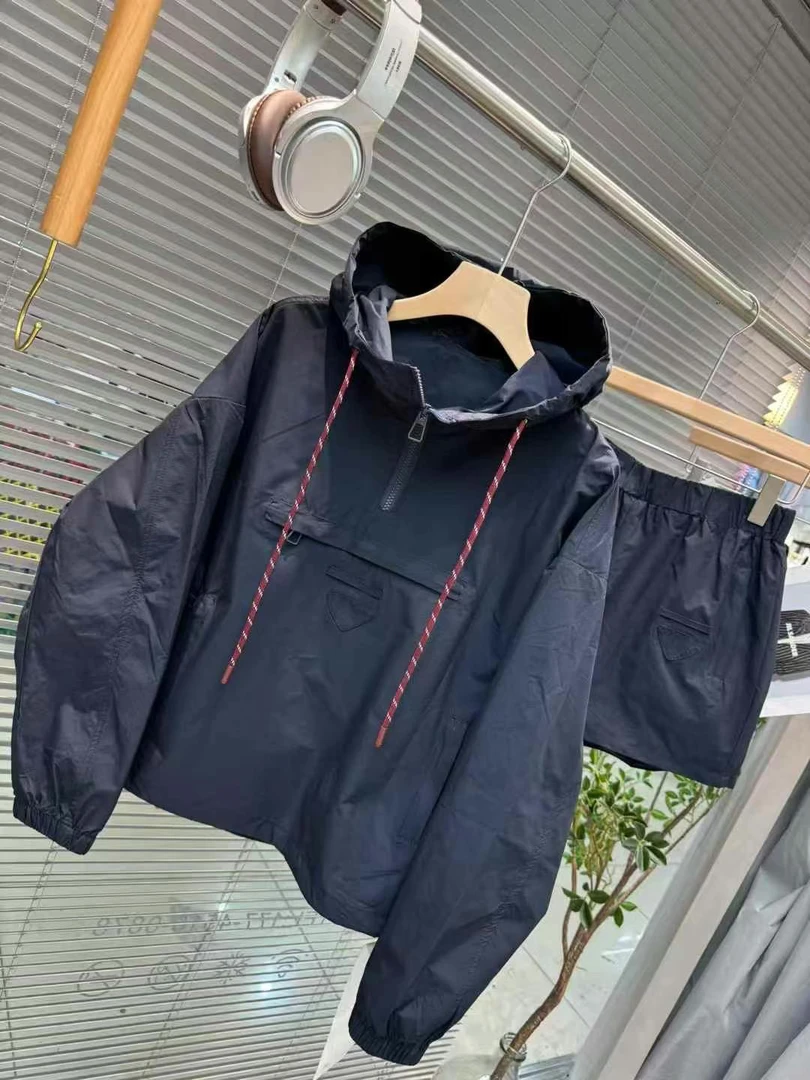 欧货新款薄款三角标套头短裤套装.