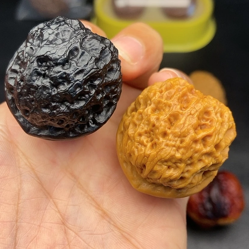 【闪购商品】把件文玩核桃37尺麻山疙瘩包