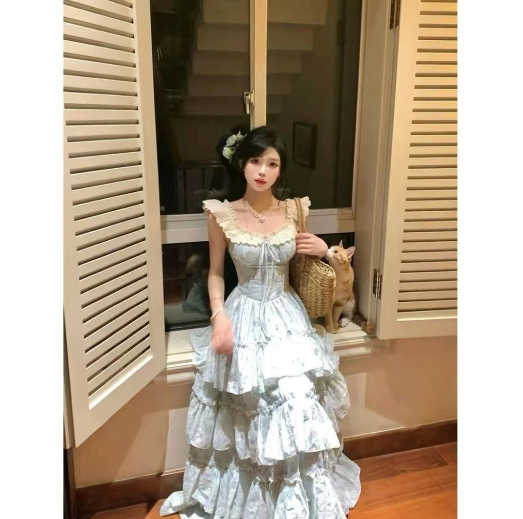 樱织花翎 精致甜美小飞袖温柔碎花收腰公主连衣长裙