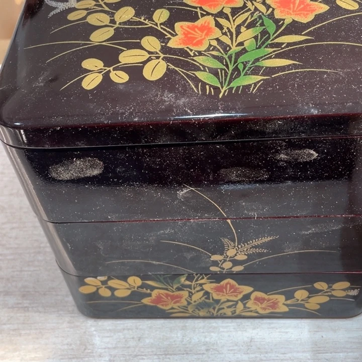 用****0新亿阁祝福大家新年快乐