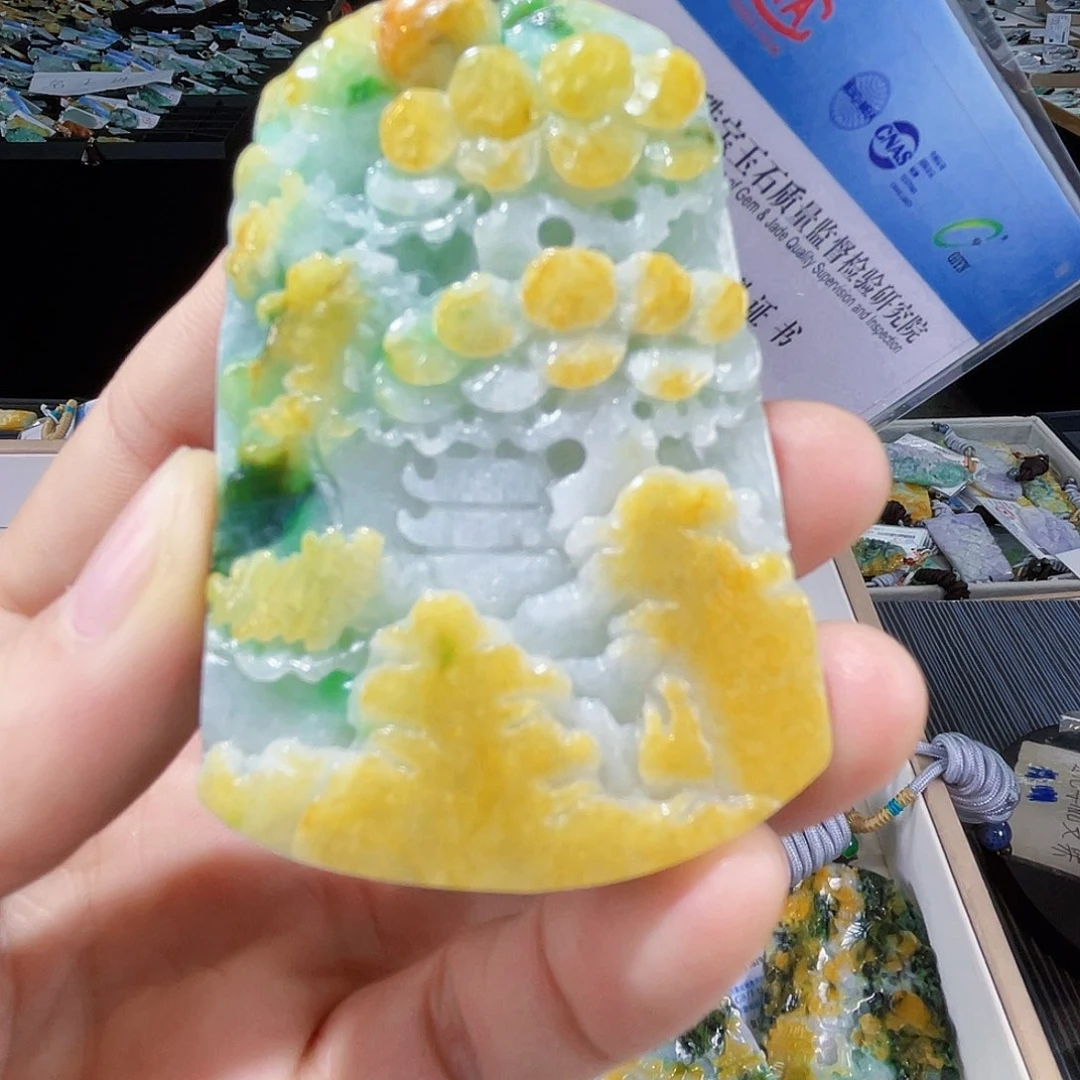 颈饰未镶嵌翡翠一