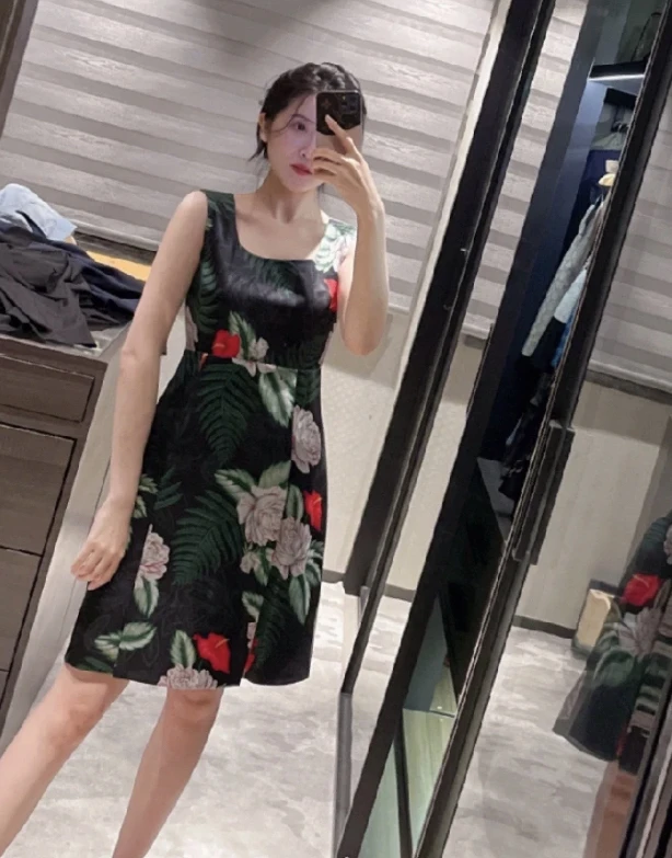 95新 GUCCI/古驰  zz061 桑蚕丝 满印花卉真丝连衣裙 40码