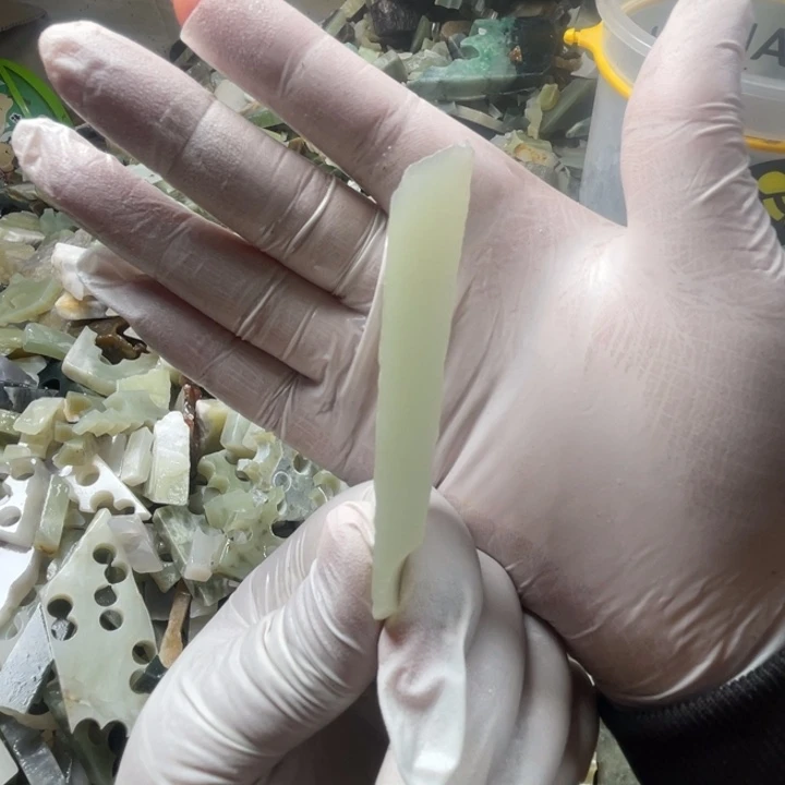 和田玉未镶嵌珠宝半成品