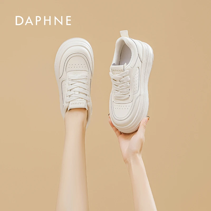 达芙妮2025秋季新款小白鞋时尚板鞋百搭潮流厚底增高女士休闲鞋L