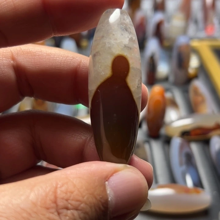 玛瑙/玉髓未镶嵌颈饰