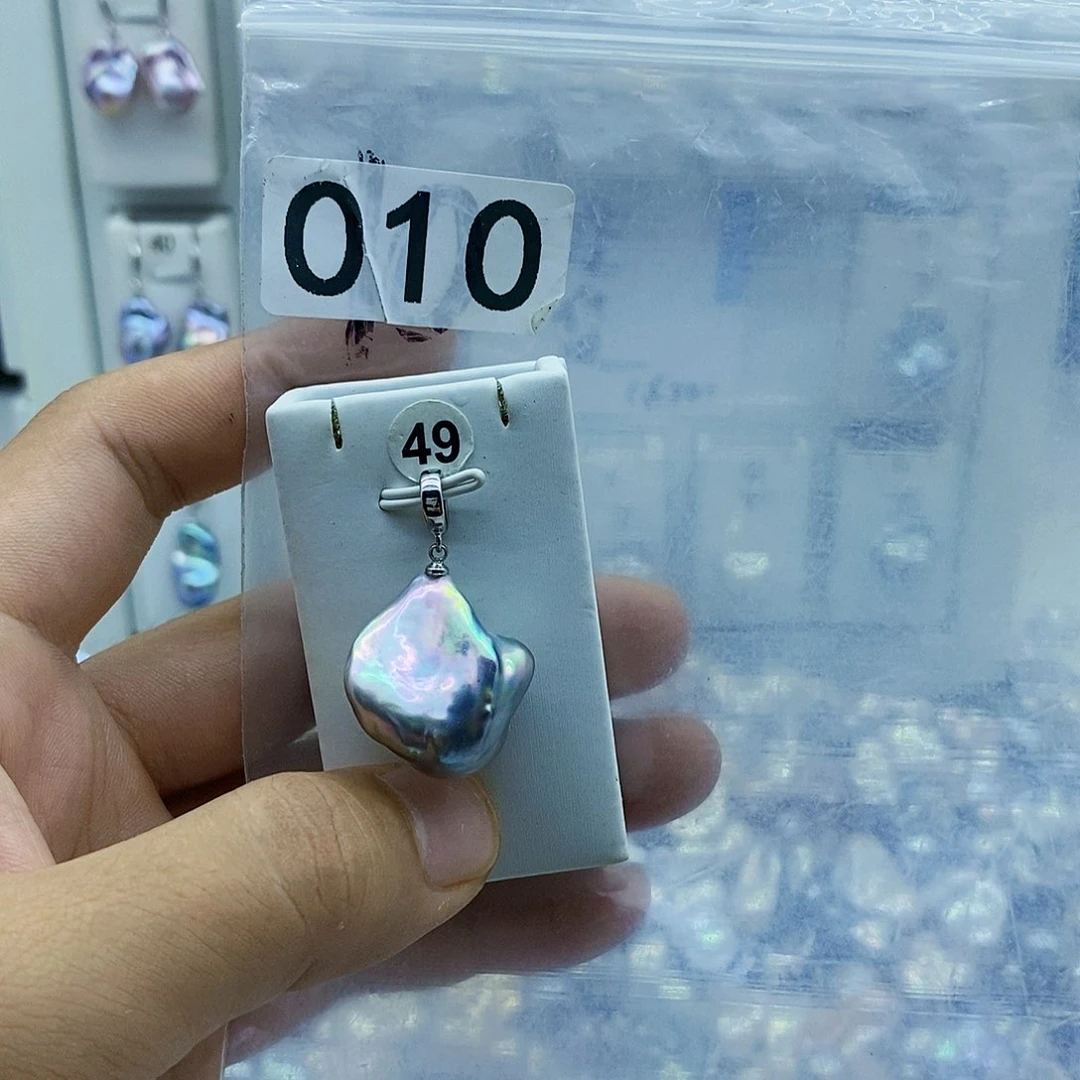 淡水珍珠合金颈饰