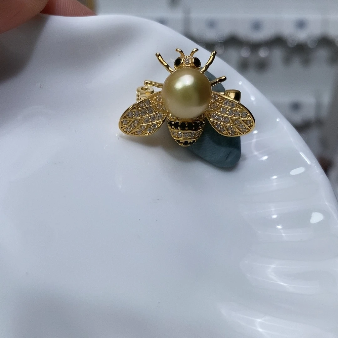 未镶嵌胸针海水珍珠