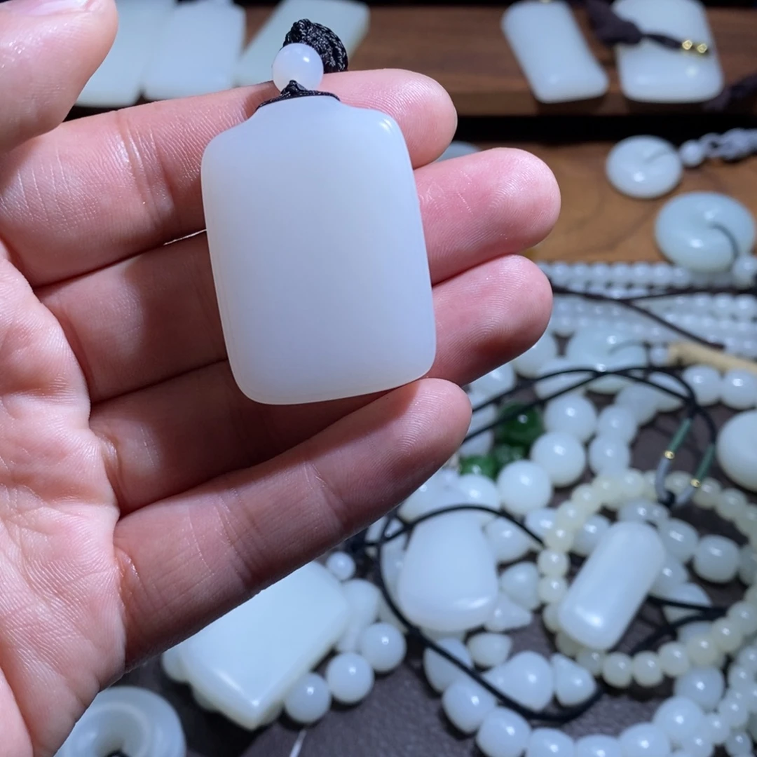 秒***睡和田玉（糖玉）未镶嵌手链