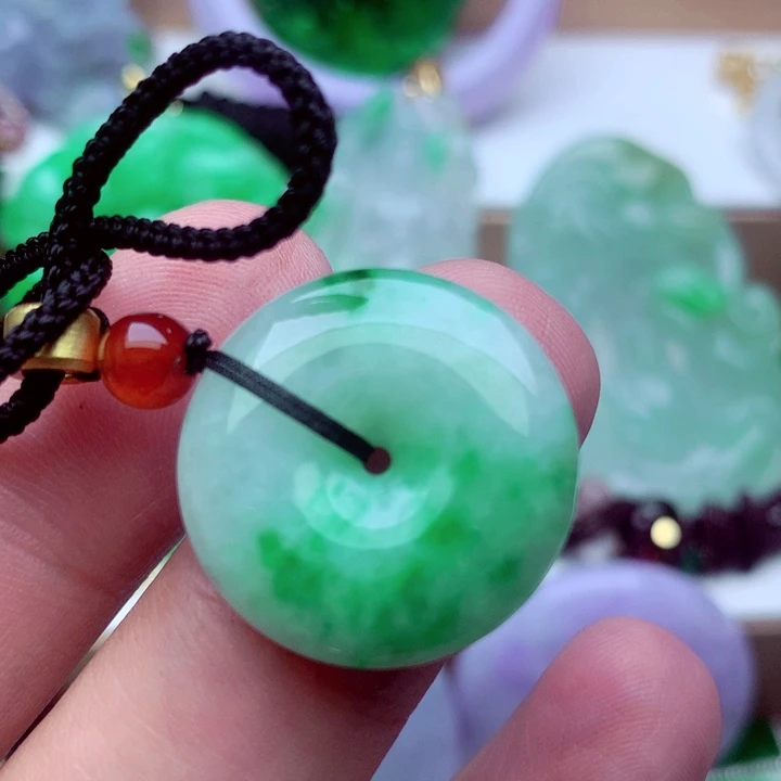 毛衣链未镶嵌翡翠