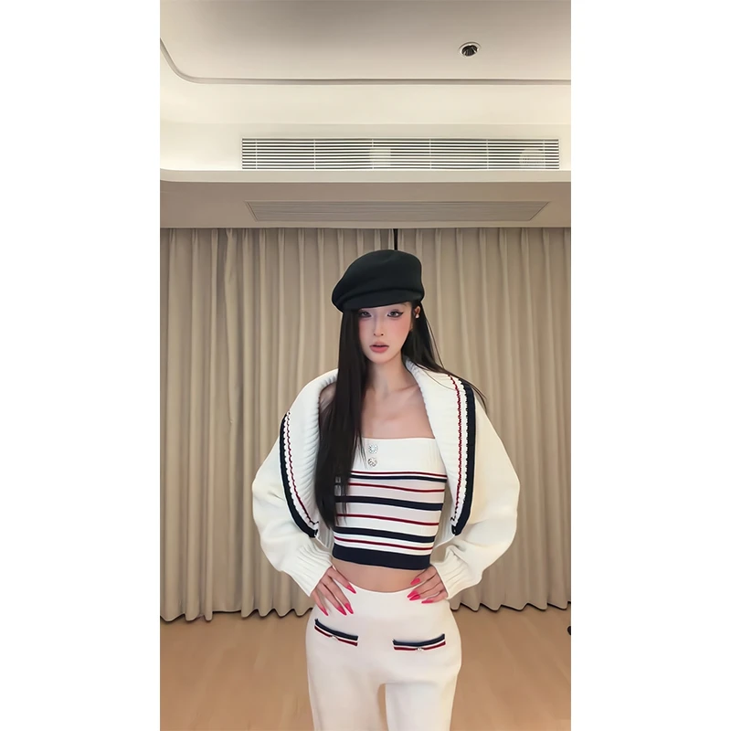 2026新款女士秋冬季小香风条纹针织抹胸大翻领针织开衫宽松阔腿裤