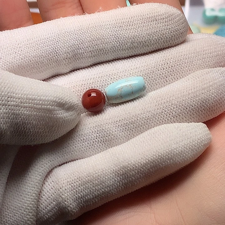 南红玛瑙未镶嵌珠宝奇石