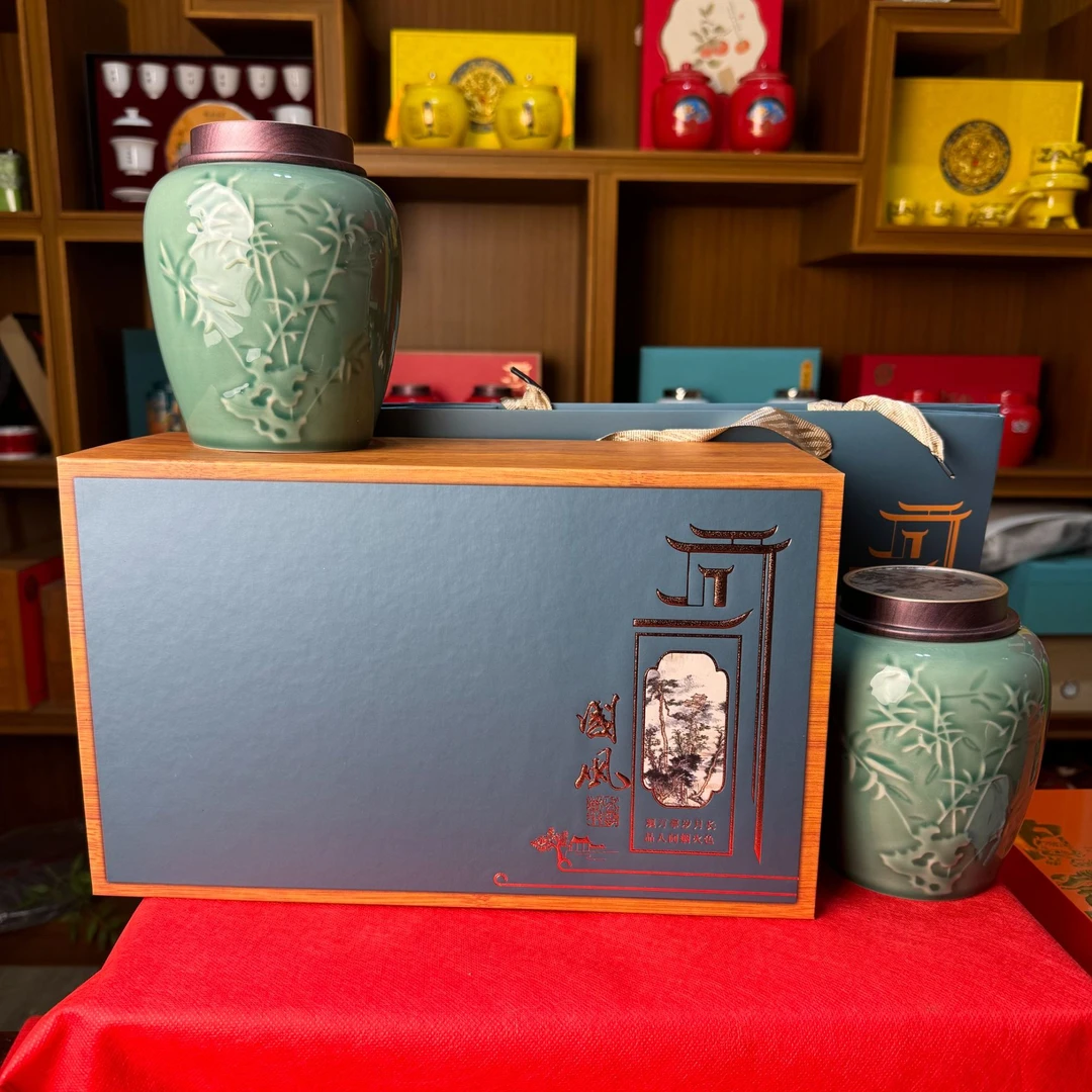 【国风】岩骨花香陶瓷罐大红袍礼盒装250g一盒过年茶叶礼盒送长辈