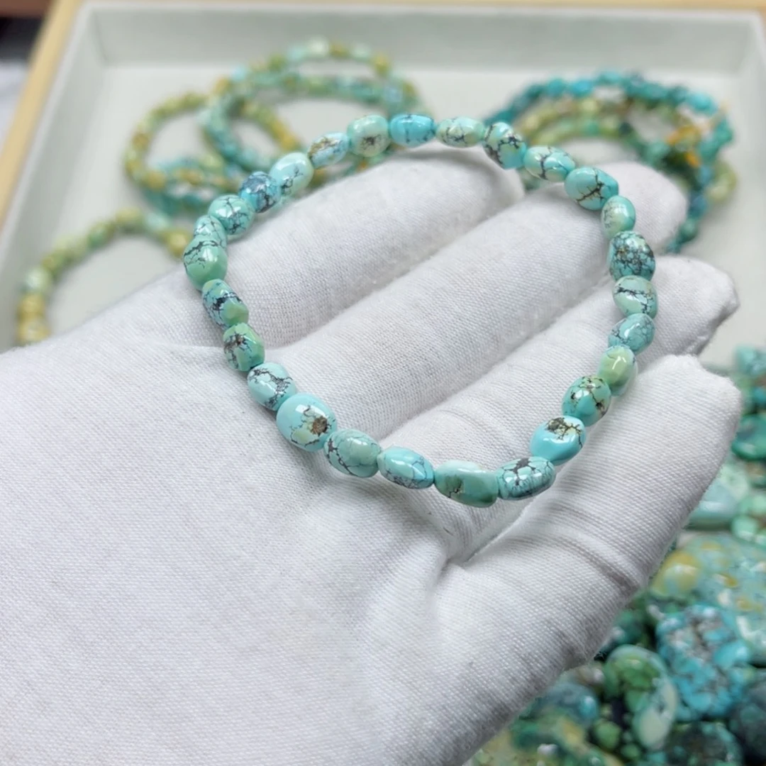 绿松石未镶嵌挂件