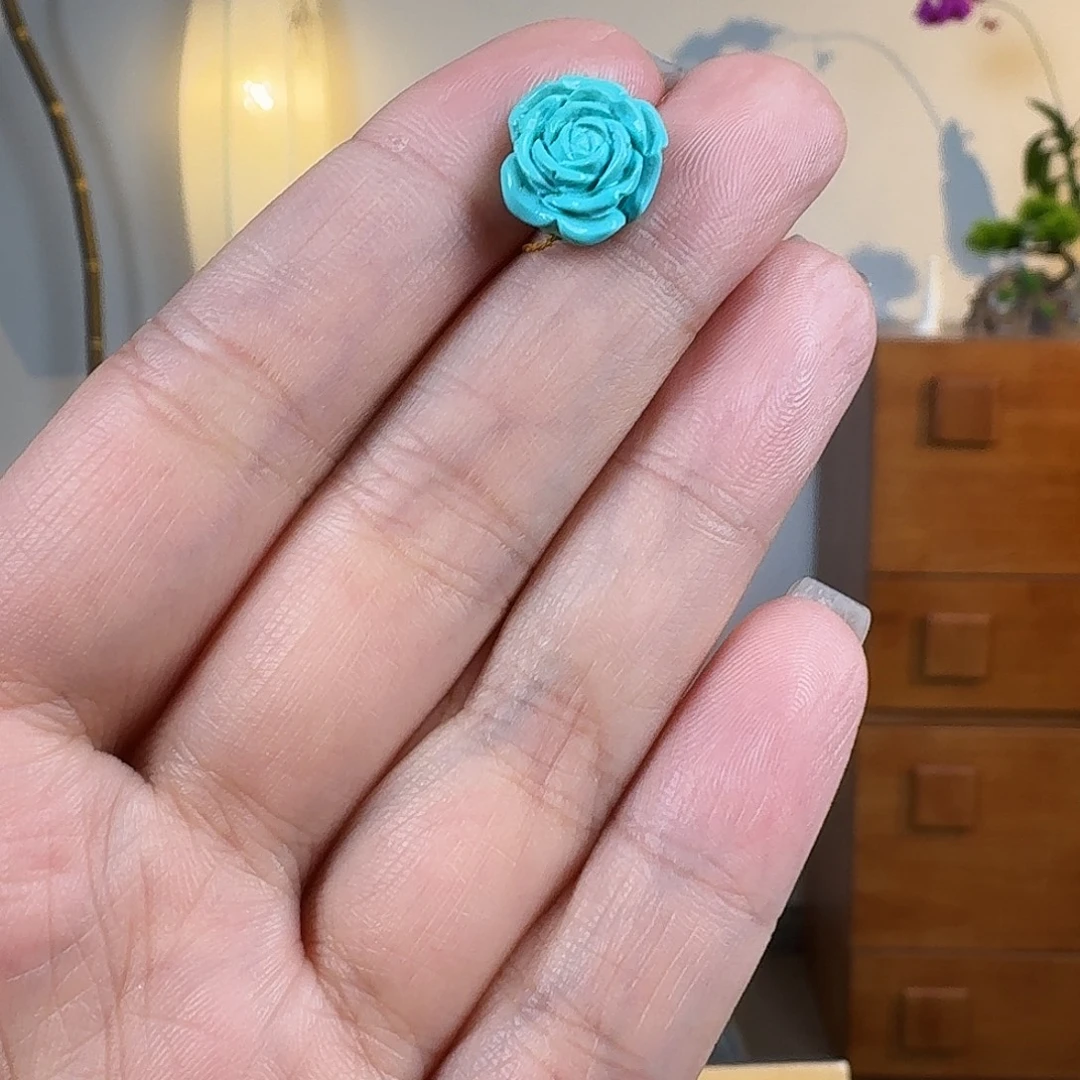 绿松石未镶嵌挂件