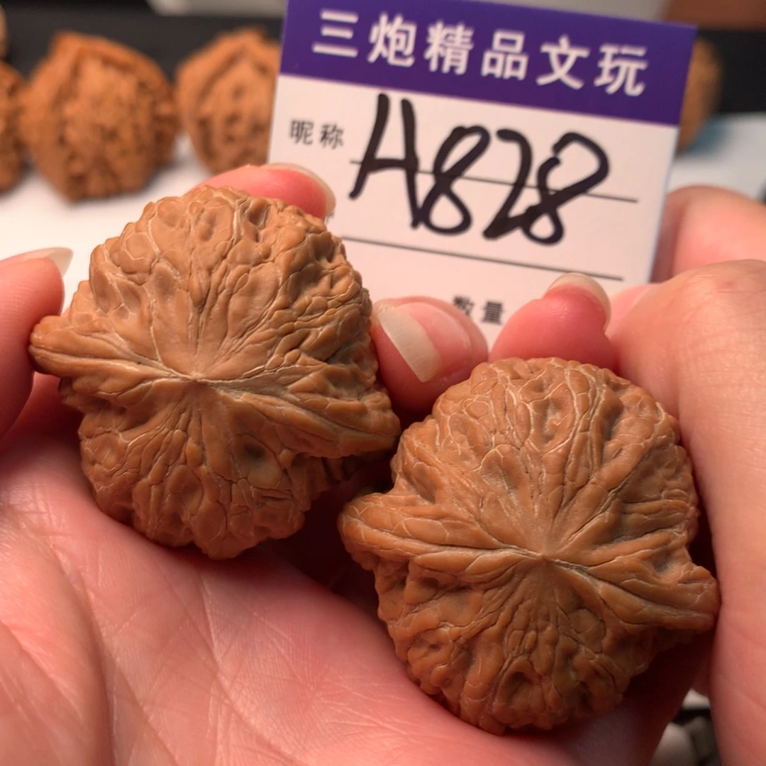 吊坠文玩核桃铁锤
