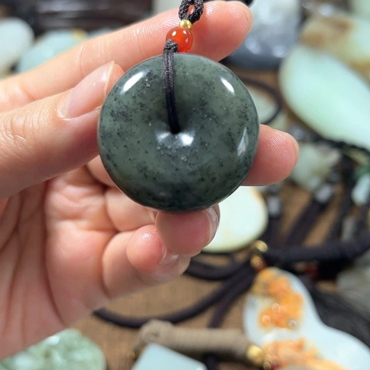 【闪购商品】和田玉未镶嵌颈饰