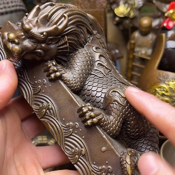 精美铜器批发档口