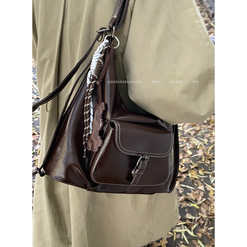 复古双肩包包女2025新款冬季时尚韩版托特包百搭大容量通勤单肩包