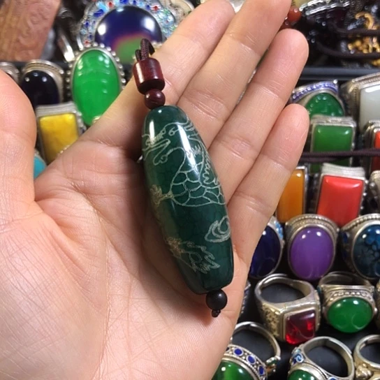 无合金复古设计风格