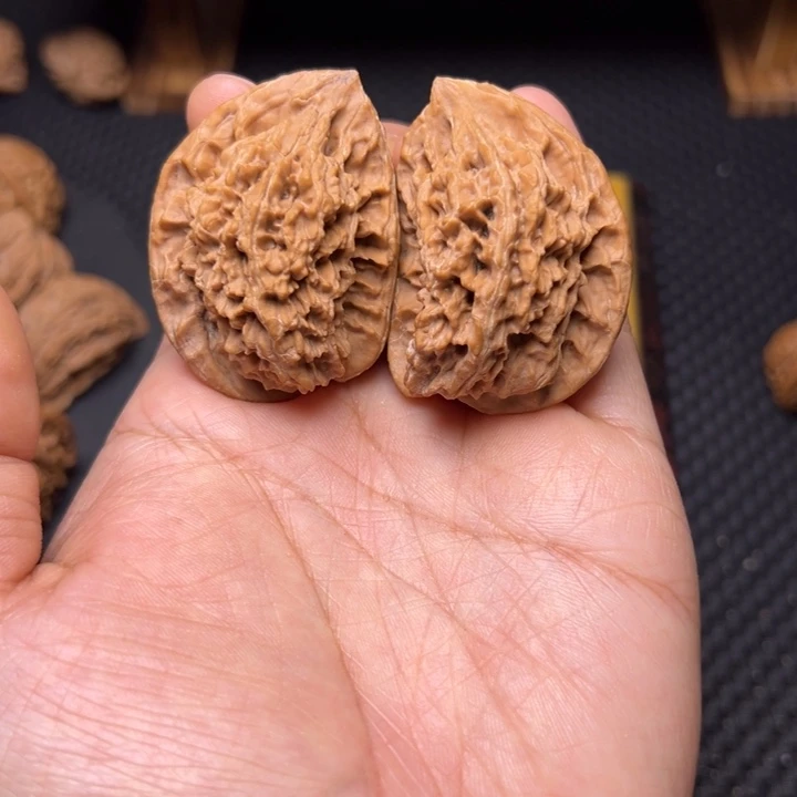 吊坠文玩核桃半壁江山