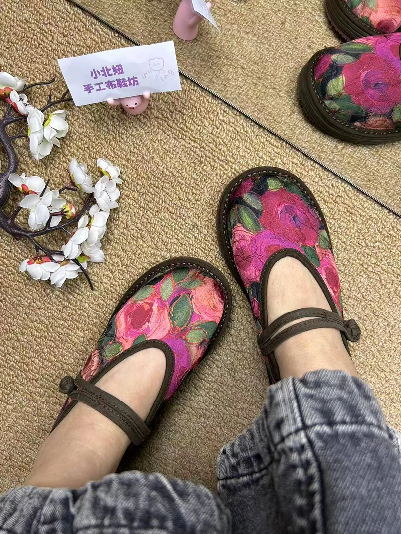 （原创）新款满园春色盘扣老布鞋 手工艺舒适透气女单鞋