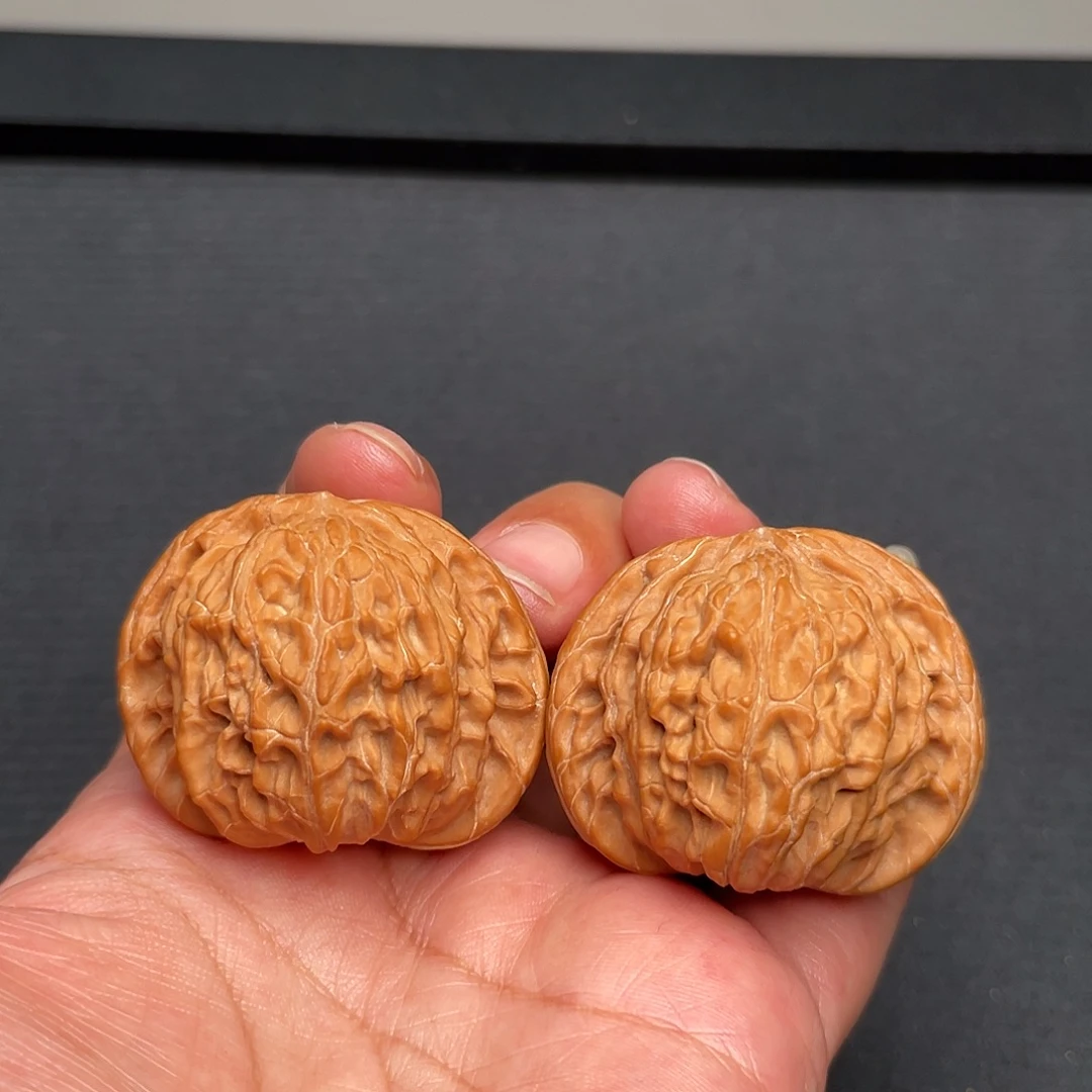 把件猴头核桃42×39全品头茬老树山地磨盘XM3409