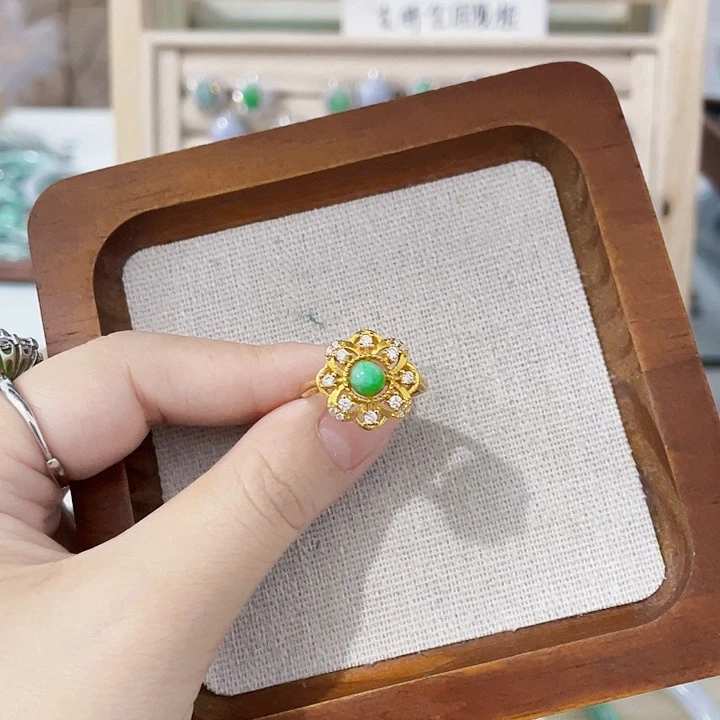 翡翠未镶嵌颈饰天然翡翠Ａ货