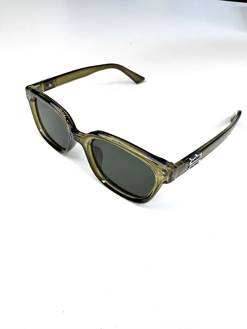 【481】2025新款高级感百搭防蓝光眼镜墨镜网红猫眼时尚复古