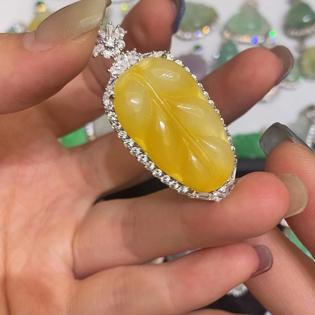 翡翠银S925镶嵌颈饰天然翡翠