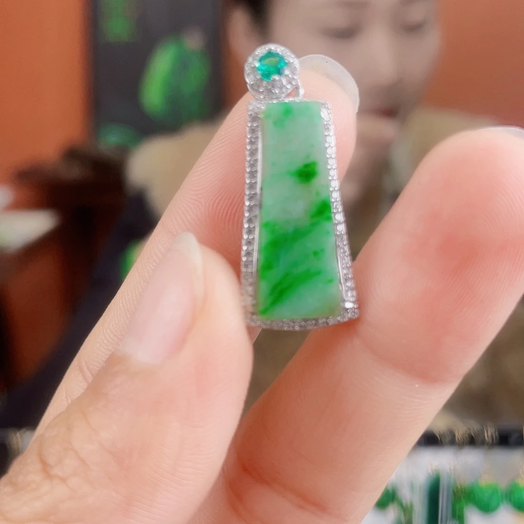 翡翠银S925镶嵌耳饰