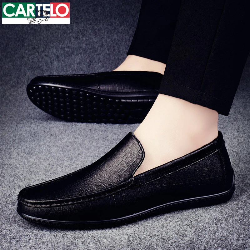 卡帝乐鳄鱼皮鞋男鞋夏季2025新款百搭休闲爆款一脚蹬豆豆鞋子男士