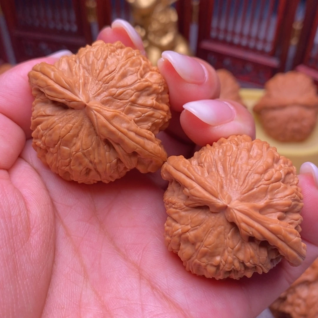 文玩核桃把件毕业球白41全品