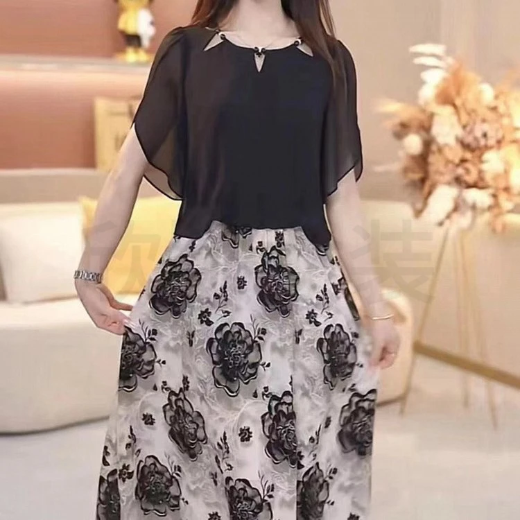 洋气外套碎花中袖连衣裙女2025夏天新款轻奢感妈妈假两件显瘦裙子