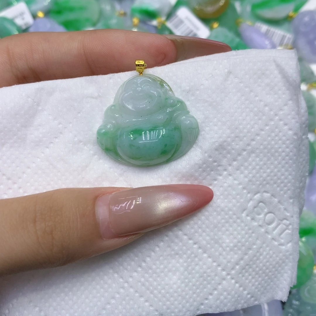翡翠18K金镶嵌颈饰1111111111
