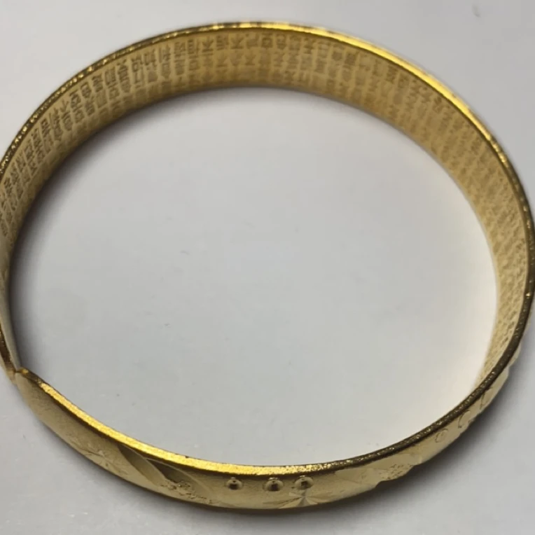 cm0001 金色Uk24金黄色精品链子（金店同款）