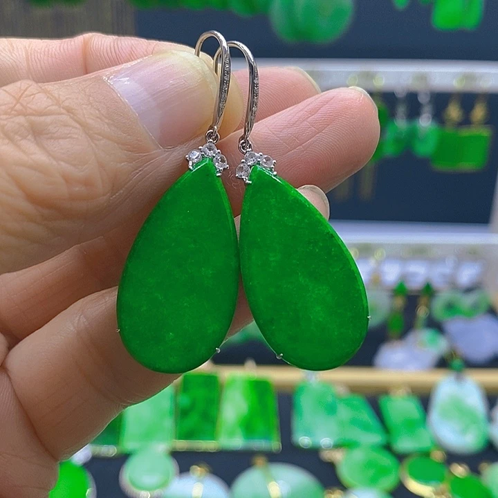 翡翠18K金镶嵌耳饰耳坠