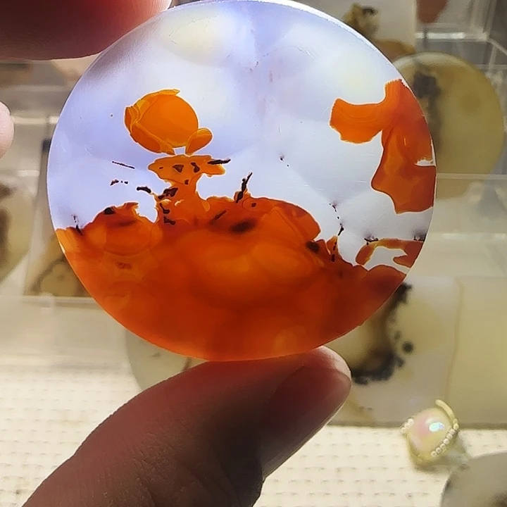 玛瑙/玉髓未镶嵌珠宝奇石