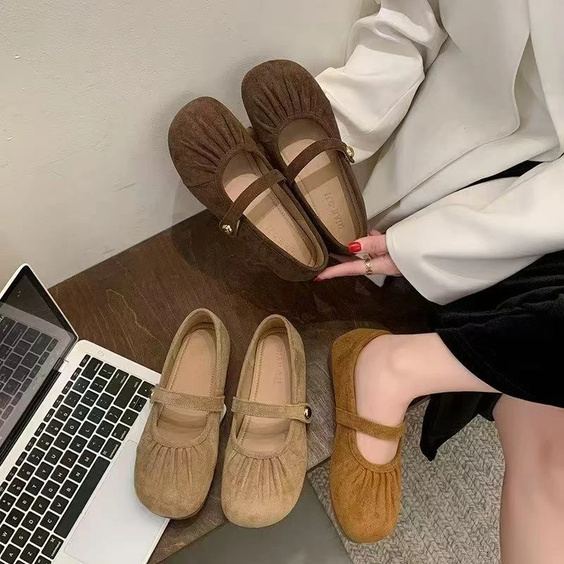 Baigeshi/佰格狮复古温柔褶皱绒面浅口单鞋女厚底玛丽珍鞋春秋