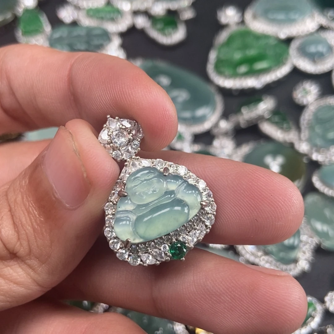 翡翠未镶嵌吊坠(不含链)