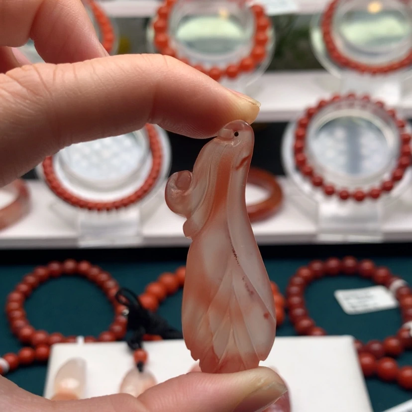 【闪购商品】未镶嵌南红雕刻吊坠南红玛瑙