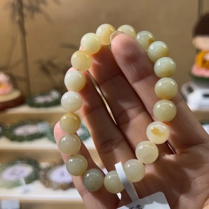 和田玉未镶嵌手串