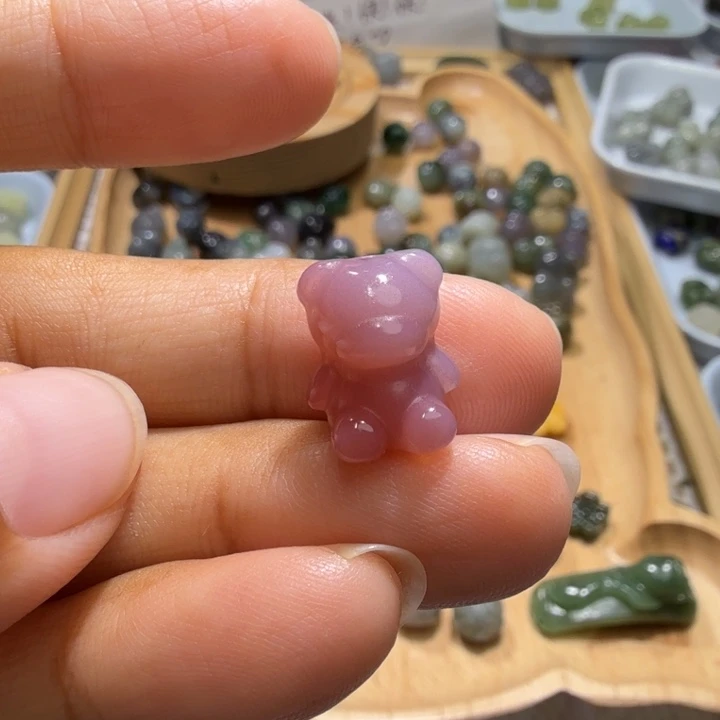 和田玉未镶嵌珠宝半成品