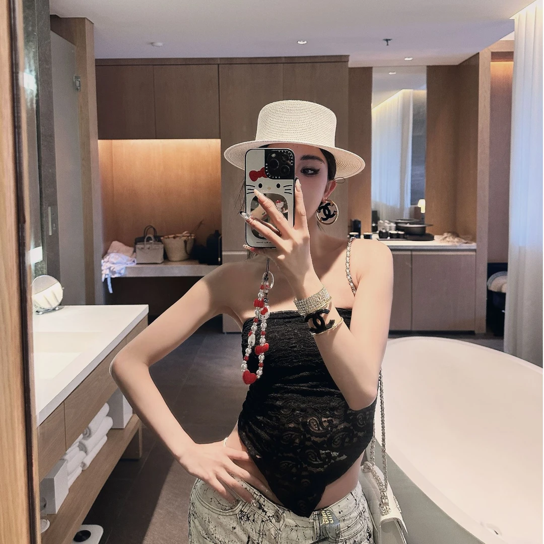 2025初春MIKIHLEO“多搭法则”简约百搭多用途三角巾（长170cm宽62）