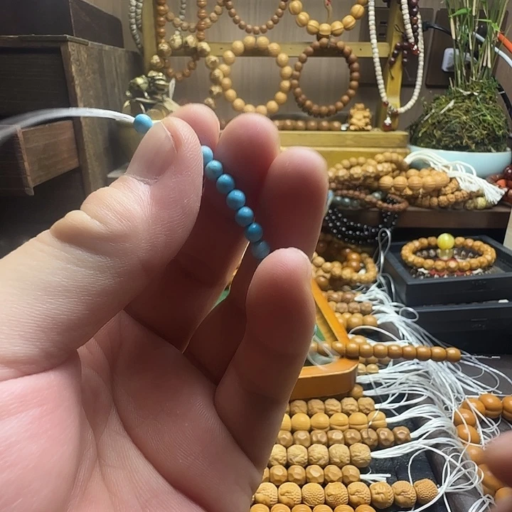 x***7手串猴头核桃小米珠